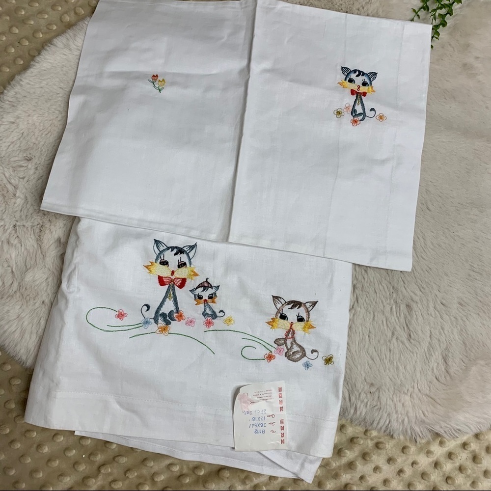 Vtg. Baby Crib Sheet Pillow Case Hand Embroidery
